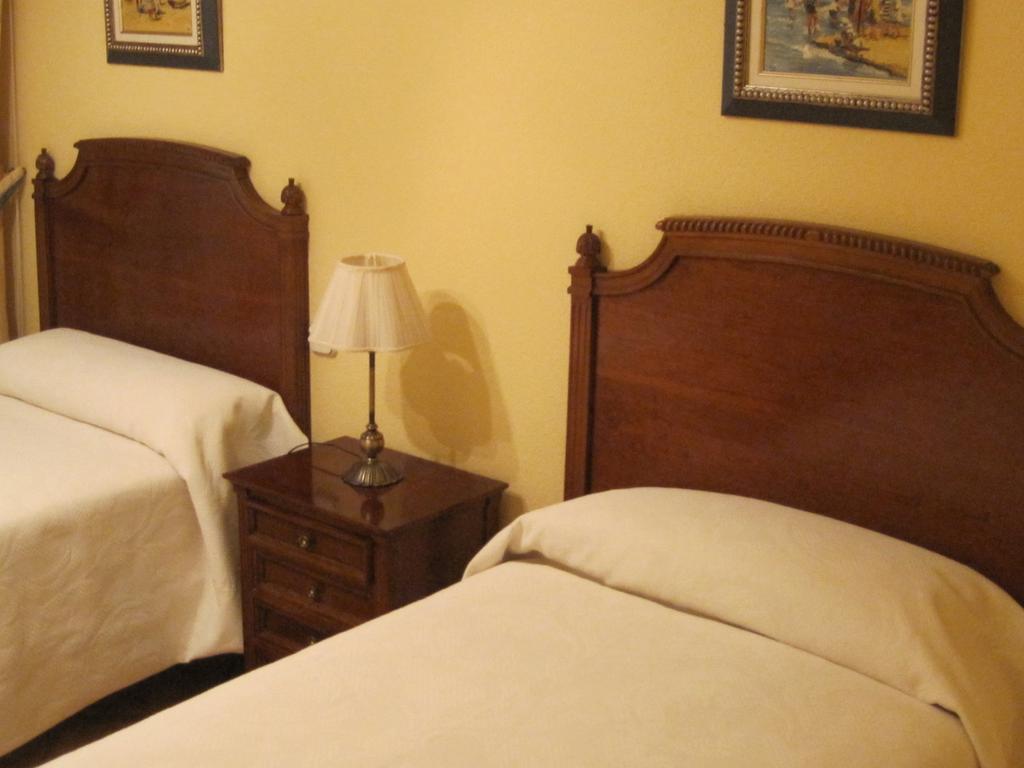 Hostal Gonzalo — Photos 2